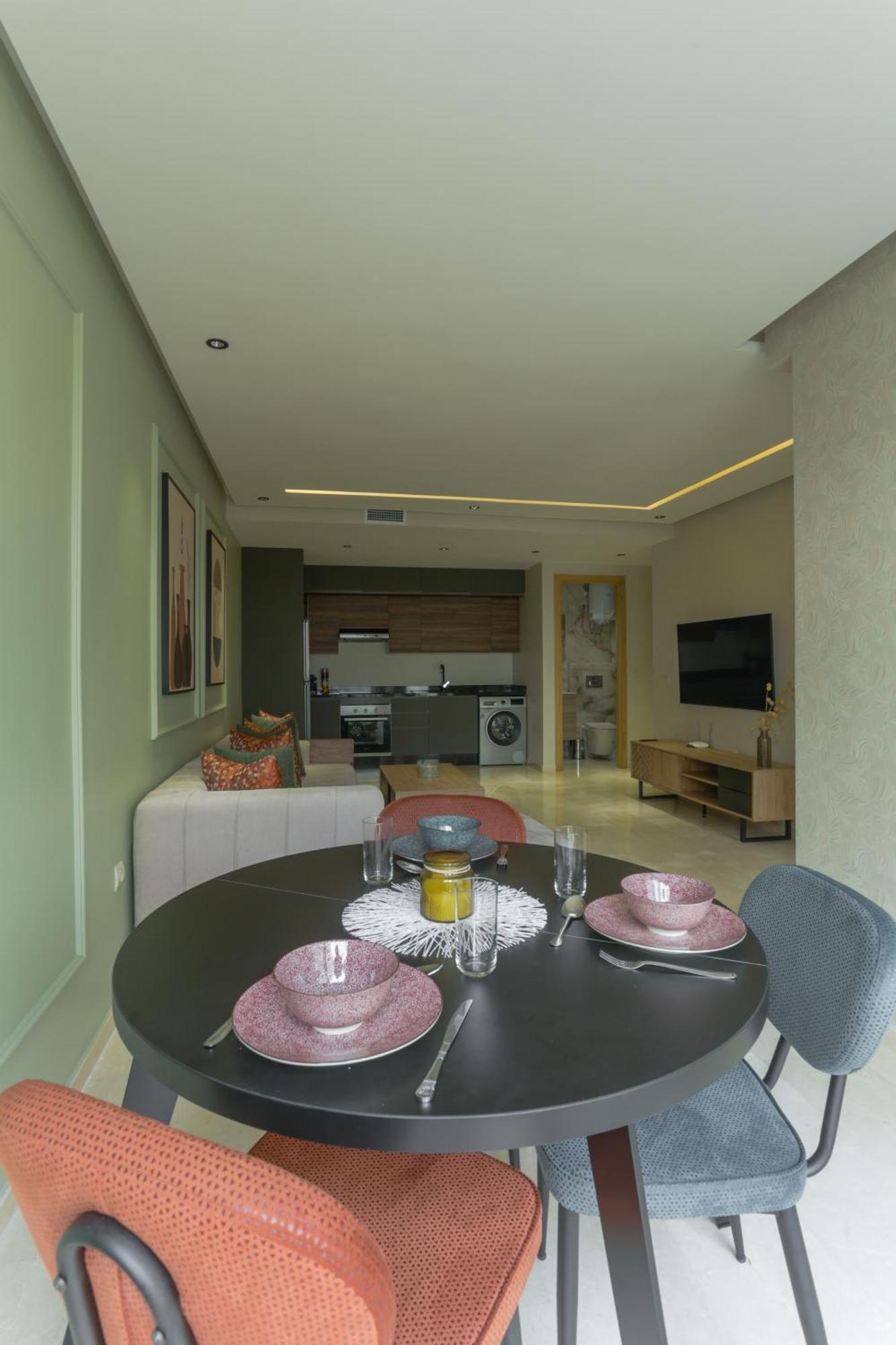 Serenity Apartment *